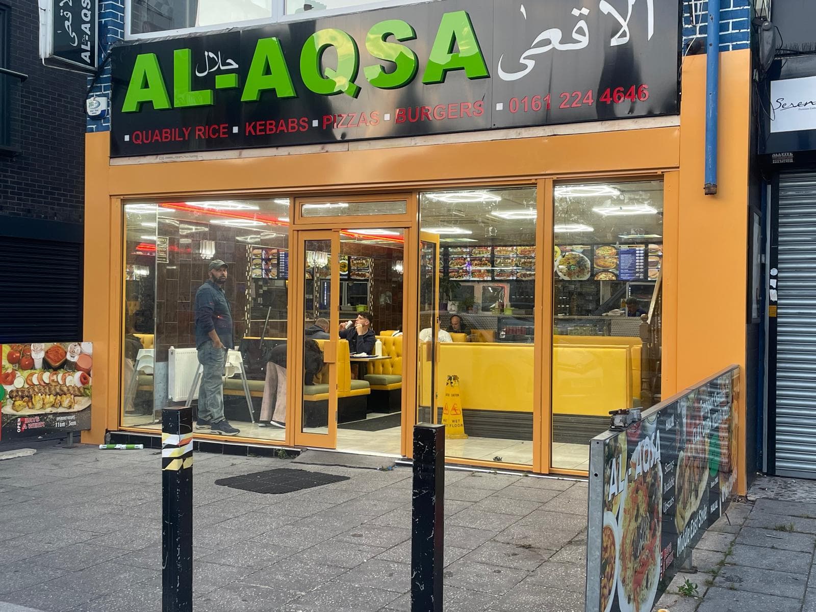 Modern aluminium shopfront installation by Urban Shopfronts